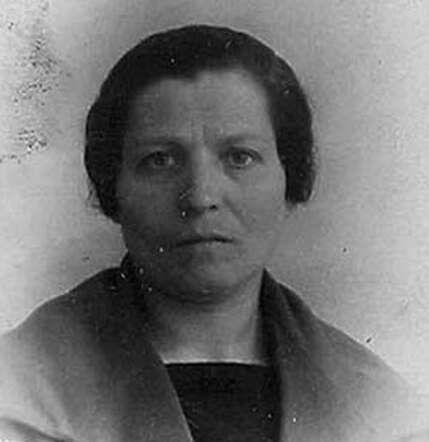 Bron: Stadsarchief Amsterdam Marktvergunning    Leentje Ketellapper-Frinkel 21-9-1883 2-7-1943 kaart dd 18-6-1924  kaart nr 745-9622