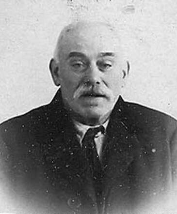 Bron: Stadsarchief Amsterdam Marktvergunning    Leman Geleerd  2-6-1861  13-3-1943 kaart 7-8-1923  kaartnr  745-7834