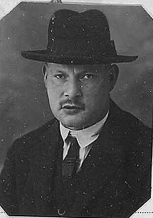 Bron: Stadsarchief Amsterdam Marktvergunning   Levie Abraham Drukker 10-3-1883  30-4-1943