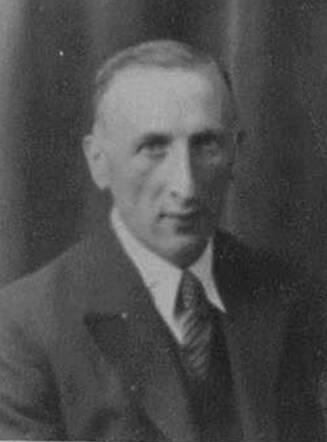    Levie Pach 