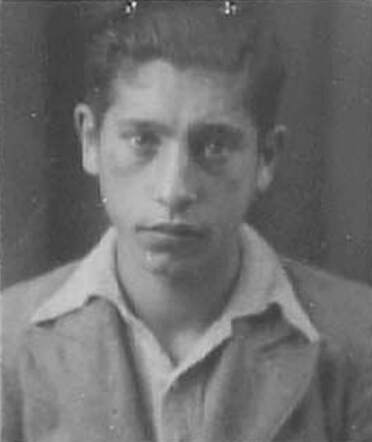 Bron: Stadsarchief Amsterdam Marktvergunning   Levie van Praag 24-8-1919  26-6-1943 kaart 745-17053v