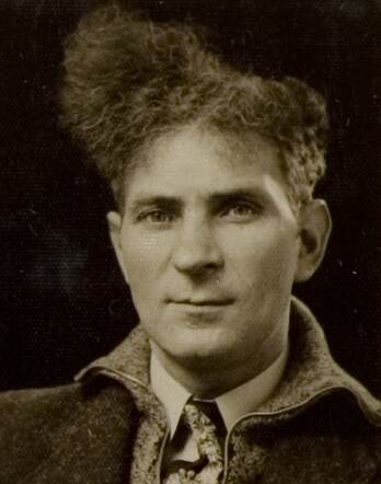 Bron: Stadsarchief Amsterdam Marktvergunning    Loman Cohen 28-7-1894  2-7-1943 kaart 013024_002
