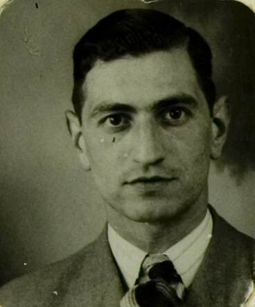 Bron: Stadsarchief Amsterdam Marktvergunning    Louis Corper 7-2-1911  4-6-1943  kaart 013048_002