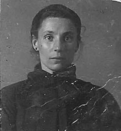 Bron: Stadsarchief Amsterdam Marktvergunning   Lucretia de Vries-van der Hal  1882-1943
