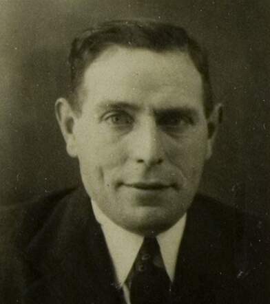 Bron: Stadsarchief Amsterdam Marktvergunning   Marcus Reens 4-4-1900 23-3-1971 kaart nr 015148_002