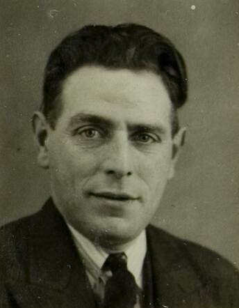 Bron: Stadsarchief Amsterdam Marktvergunning   Marcus Reens 4-4-1900 23-3-1971 kaart nr 015148_002