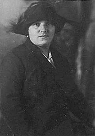   Marianne Meents-Hakker  