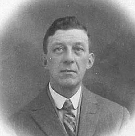 Bron: Stadsarchief Amsterdam Marktvergunning   Maurits Agsteribbe 1-12-1903  31-3-1943 kaart dd 15-5-1941