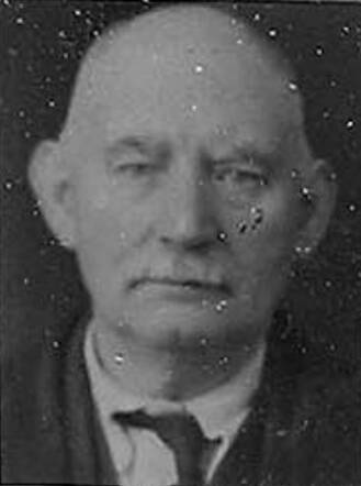 Bron: Stadsarchief Amsterdam Marktvergunning   Meijer Prins 28-5-1870  11-8-1941 kaart dd 4-10-1936  kaart 745-3300