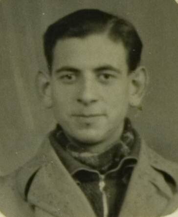 Bron: Stadsarchief Amsterdam Marktvergunning    Michel Cozijn  12-12-1921  28-2-1943 kaart 013063_002