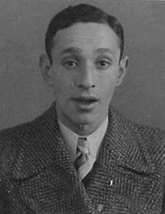 Bron: Stadsarchief Amsterdam Marktvergunning   Michel Willing 17-11-1911  30-4-1943 kaart 745-17331v
