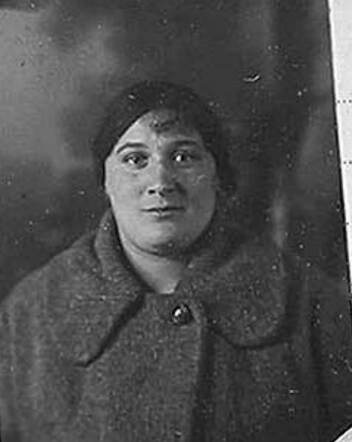 Bron: Stadsarchief Amsterdam Marktvergunning   Mietje Fransman  16-9-1899  8-7-1934