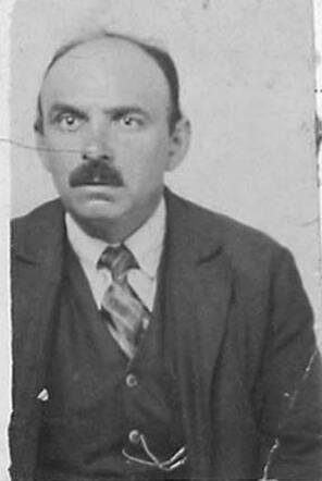 Bron: Stadsarchief Amsterdam Marktvergunning   Mozes Waterman 21-9-1884  2-4-1943
