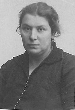 Bron: Stadsarchief Amsterdam Marktvergunning   Naatje Hijman-Stodel  1886-1943