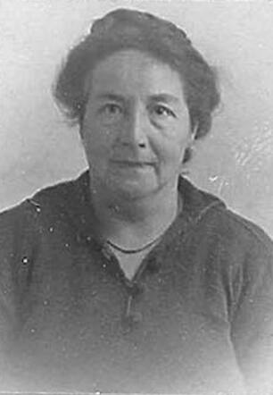Bron: Stadsarchief Amsterdam Marktvergunning   Rachel Fierlier-van Zorg 1-7-1861 5-3-1943 kaart dd 1-12-1922 kaart nr 745-8692