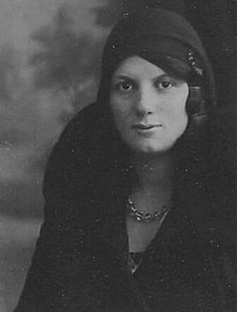 Bron: Stadsarchief Amsterdam Marktvergunning   Rachel Groen 29-7-1911 26-7-1942 kaart dd 13-4-1931  kaart nr 745-8317