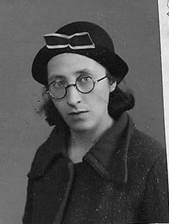 Bron: Stadsarchief Amsterdam Marktvergunning   Rachel Stoller-Stork 1909-1942