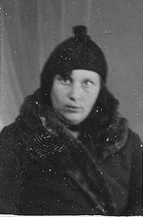 Bron: Stadsarchief Amsterdam Marktvergunning   Rachel van Praag-Walvis 1899-1942