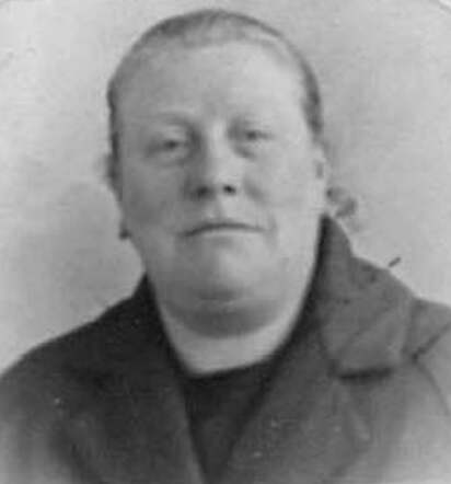 Bron: Stadsarchief Amsterdam Marktvergunning   Roosje Koopman-Saphier 1866-1938 gehuwd met Salomon Koopman 12-2-1864