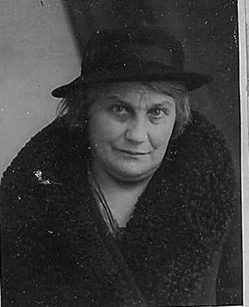 Bron: Stadsarchief Amsterdam Marktvergunning   Saartje van Gelderen- van Gelder 1886-1943