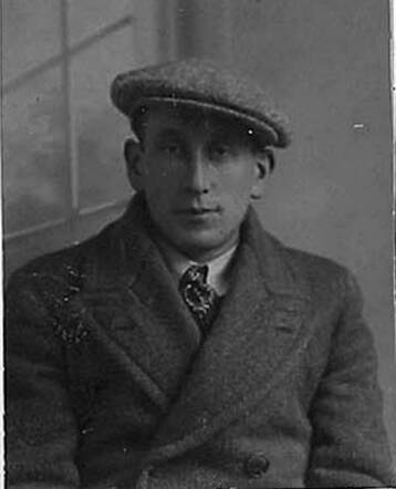 Bron: Stadsarchief Amsterdam Marktvergunning   Salomon Jacob Huisman  20-7-1903  9-7-1943