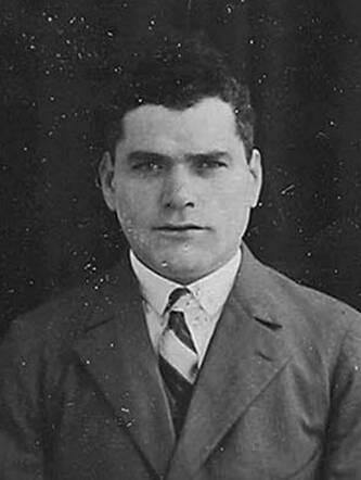 Bron: Stadsarchief Amsterdam Marktvergunning   Salomon Pinto  1-2-1896  31-8-1943