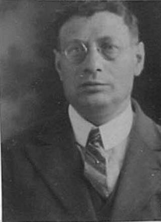 Bron: Stadsarchief Amsterdam Marktvergunning   Salomon Schaap  27-9-1886  22-10-1942  kaart dd 25-7-1932
