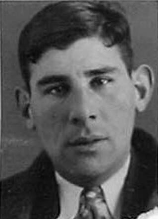 Bron: Stadsarchief Amsterdam Marktvergunning   Salomon Schaap 3-8-1914  30-9-1942 kaart dd 24-6-1935 kaart nr 745-13524