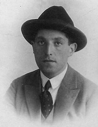 Bron: Stadsarchief Amsterdam Marktvergunning   Salomon Springer 27-10-1896  29-10-1991 kaart dd 22-1-1926