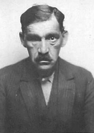Bron: Stadsarchief Amsterdam Marktvergunning   Salomon Springer  29-5-1881   30-4-1943  kaart dd 17-8-1930