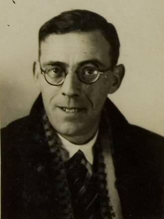 Bron: Stadsarchief Amsterdam Marktvergunning   Salomon van Cleef 16-3-1899 28-2-1943 kaart 013002_002