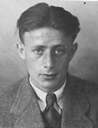 Bron: Stadsarchief Amsterdam Marktvergunning   Salomon van Lochem  14-11-1917  23-11-1942 kaart 745-16920v