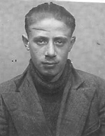 Bron: Stadsarchief Amsterdam Marktvergunning   Salomon van Lochem  14-11-1917  23-11-1942 kaart 745-16920v