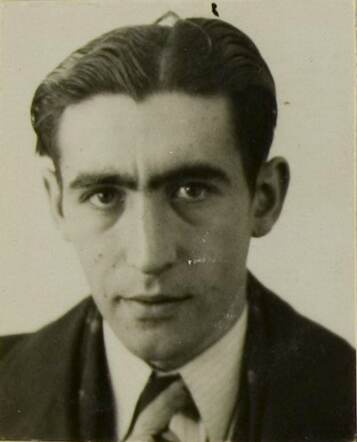 Bron: Stadsarchief Amsterdam Marktvergunning   Samuel Buijs 26-1-1912  15-4-1945