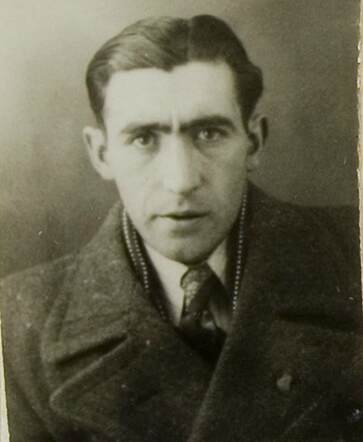 Bron: Stadsarchief Amsterdam Marktvergunning   Samuel Buijs 26-1-1912  15-4-1945