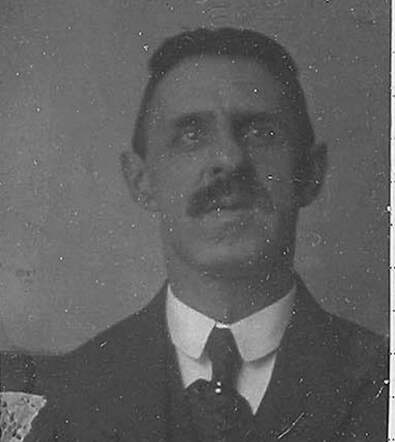   Samuel Finsij