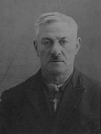 Bron: Stadsarchief Amsterdam Marktvergunning   Samuel Menist 19-11-1875  4-6-1943