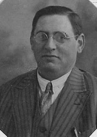 Bron: Stadsarchief Amsterdam Marktvergunning   Samuel Sluis 10-9-1895 31-3-1944  kaart dd onbekend