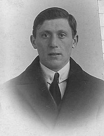 Bron: Stadsarchief Amsterdam Marktvergunning   Samuel van Loggem 10-12-1893  31-3-1944