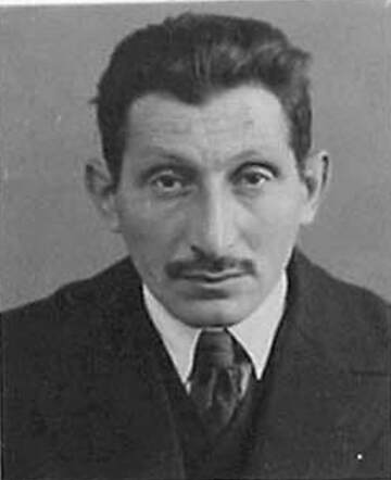 Bron: Stadsarchief Amsterdam Marktvergunning   Simon Roos 2-5-1892  28-2-1943 kaart dd 1-1-1935