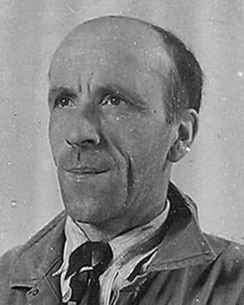    Simon Soesan 
