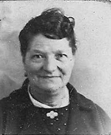 Bron: Stadsarchief Amsterdam Marktvergunning   Sophia Glazer-van Gelder kaart dd 1-12-1923  kaartnr 745-7897