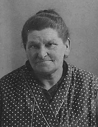 Bron: Stadsarchief Amsterdam Marktvergunning   Vrouwtje Spanjar-Bromet 13-5-1872  17-9-1942 kaart dd 1-1-1935