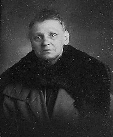 Bron: Stadsarchief Amsterdam Marktvergunning   Vrouwtje Wurms-Witzenhausen 28-5-1870  25-1-1934 kaart dd 16-6-1924  kaart nr 745-16167