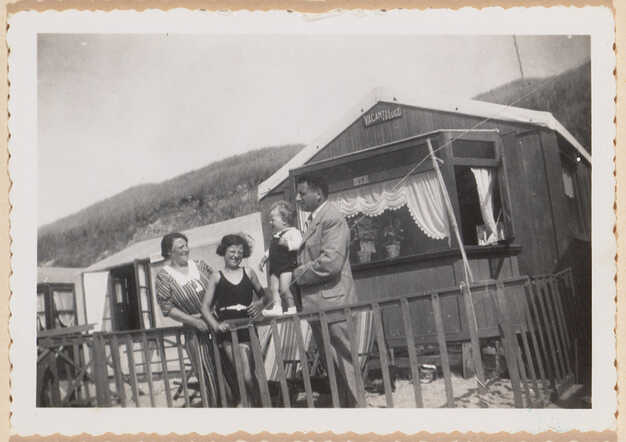 Roosje and Leonard Adam Drilsma with their parents Abraham and Rachel Drilsma-Groenstad