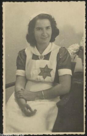 Emilie (Millie) Maas, 1943
