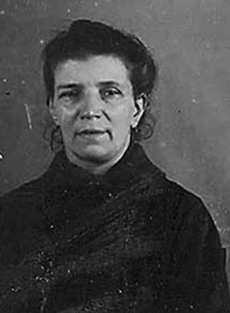 Esther Sarlui-Kool 