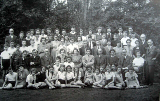 Photo taken during a sporting event at the Jewish Lyceum Enschede, 1942
