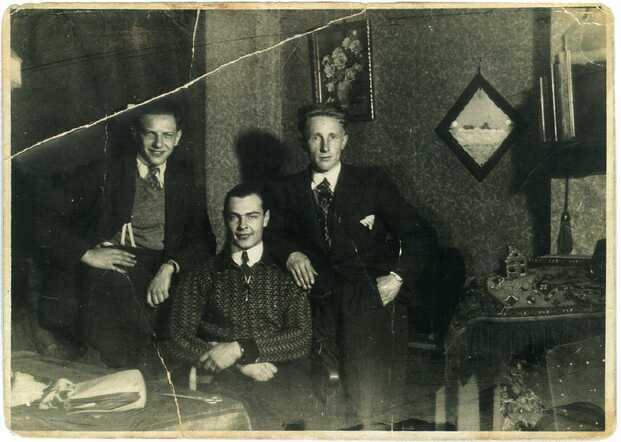 Max Pach - Peter Miskinis - Jan Hakvoort - 1944 - Urk