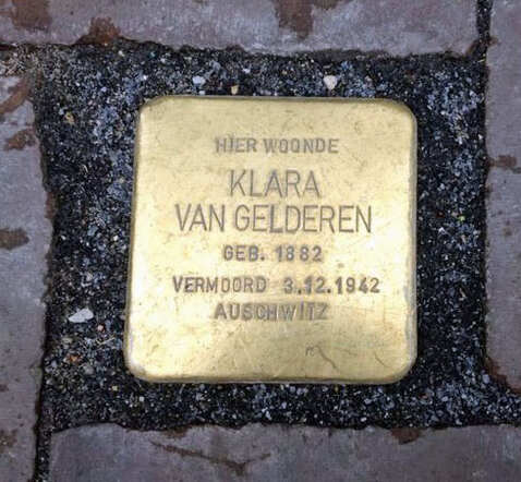 Sassenstraat 5A, Zwolle -Op 7 april 2014 is een Stolperstein onthuld voor Klara van Gelderen.